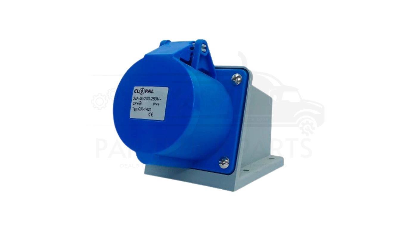 clopal 16 & 32a 3 pin industrial socket – 220 240v heavy duty connector clopal 16 & 32a 3 pin industrial socket – 220 240v heavy duty connector