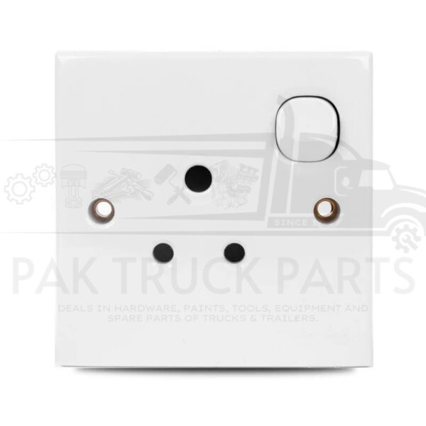 clipsal e series 5a 3 pin round switch socket